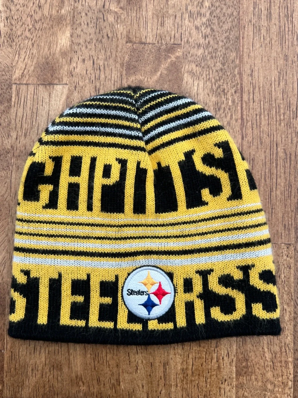 NFL Team Apparel Pittsburgh Steelers Kids Beanie Knit Hat Yellow‎ Black Stripe